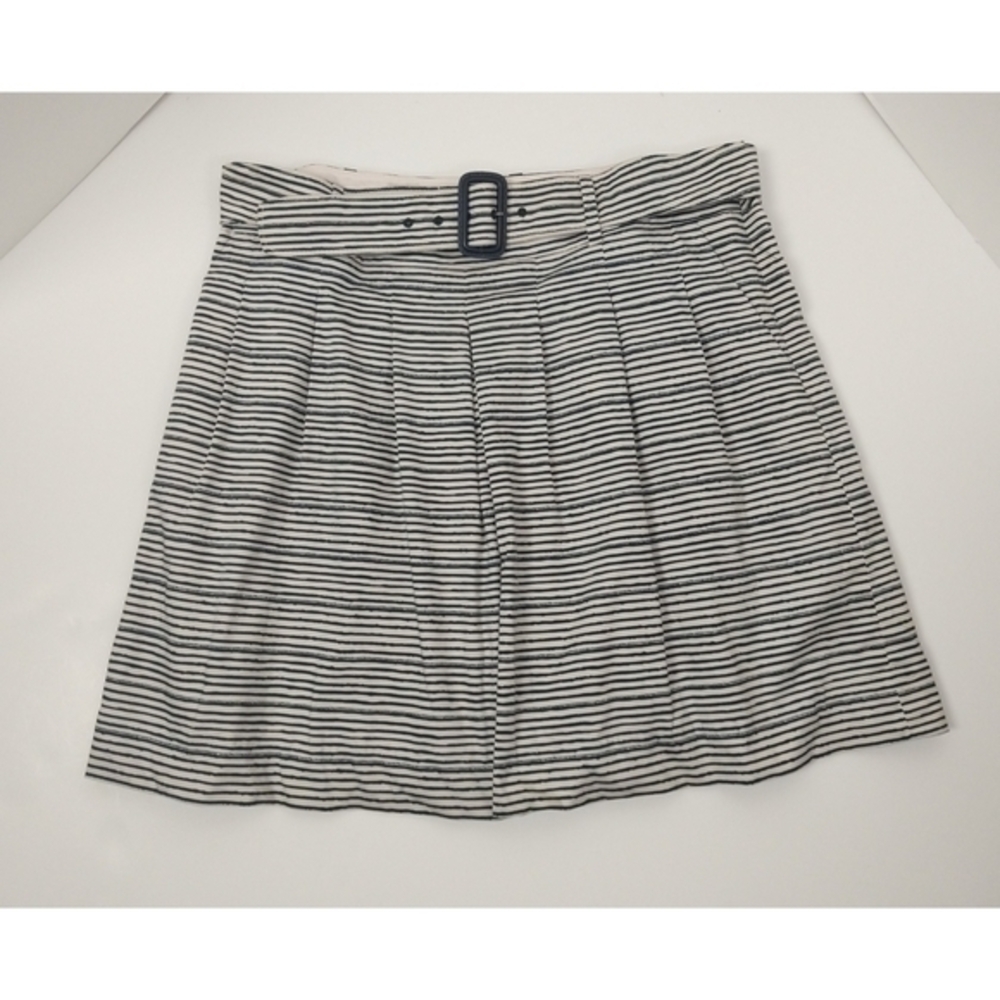 ✔️Outback Red Stripe skirt